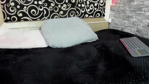 cloe66 online show from 02-12-25, 12:48