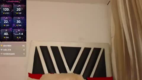 CLOE online show from 10-14-25, 12:06