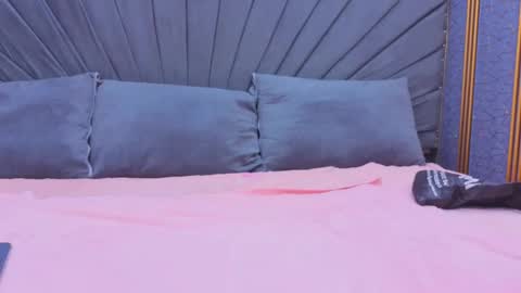 Cloe online show from 05-08-26, 02:22