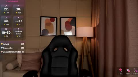 Cloe  online show from 03-04-26, 02:06