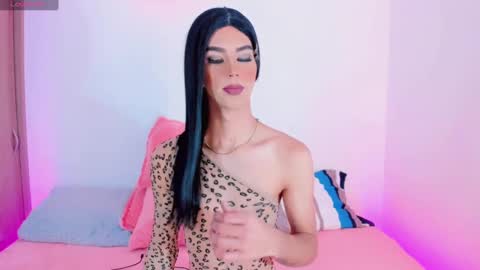 CLOE REMINTON online show from 02-11-25, 09:31