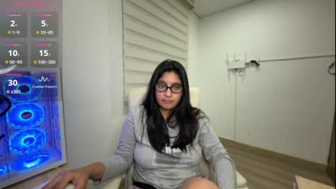 cloe small online show from 04-08-26, 03:06