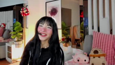 Snapshot of cloeecoopererer chatting on 09-18-25, 02:02 cloeecoopererer online show from 09-18-25, 02:02