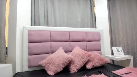 Snapshot of cloeh_morgan chatting on 10-29-25, 01:35 Cloeh  online show from 10-29-25, 01:35