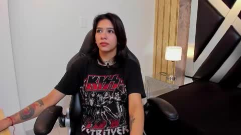 lady cloe person online show from 12-14-25, 11:59