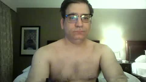 Snapshot of closeupcocknballs chatting on 02-11-25, 12:05 closeupcocknballs online show from 02-11-25, 12:05