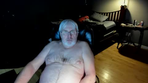 Snapshot of cloudalert62 chatting on 02-16-25, 06:54 cloudalert62 online show from 02-16-25, 06:54