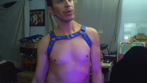 Snapshot of cloudydayz22 chatting on 01-19-26, 03:05 CloudyDay online show from 01-19-26, 03:05