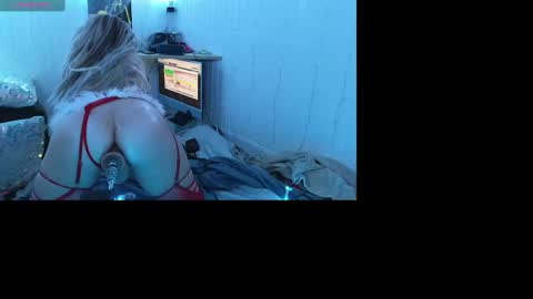 Snapshot of clover51980 chatting on 12-04-24, 06:44 Clover51980 online show from 12-04-24, 06:44