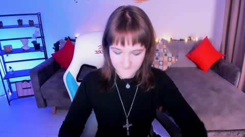  Clover  follow me  online show from 01-14-25, 03:04