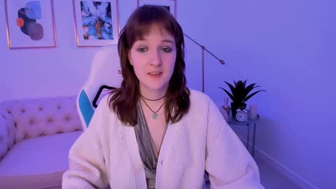  Clover  follow me  online show from 01-24-25, 02:19