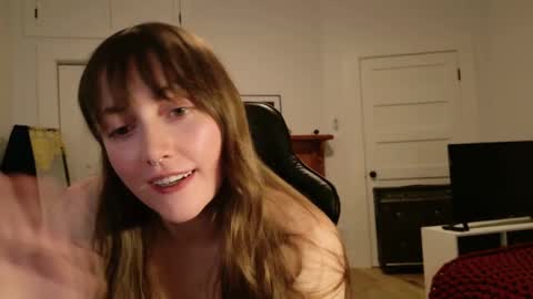 Clover online show from 02-15-26, 07:51