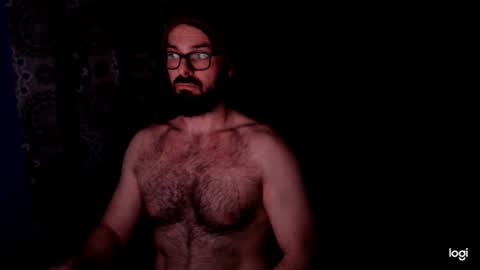 Snapshot of clrkcartwright chatting on 02-18-25, 08:14 Clark online show from 02-18-25, 08:14