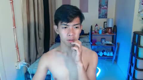 clyde_twinkx online show from 04-19-26, 07:49