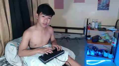 clyde_twinkx online show from 05-13-26, 02:47