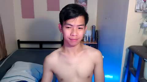 clyde_twinkx online show from 06-17-26, 06:27