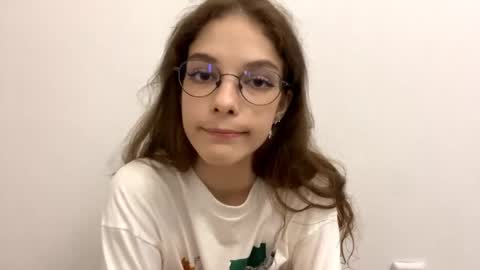 Anya online show from 06-06-26, 11:53