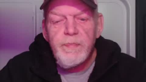 Snapshot of cockreadynow4u chatting on 12-25-24, 07:35 cockreadynow4u online show from 12-25-24, 07:35