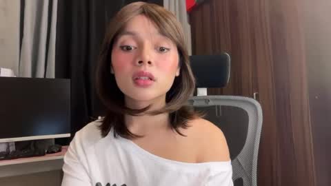 Call me Alesh  online show from 06-19-26, 11:03