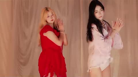 coco2002924 online show from 10-13-25, 02:22