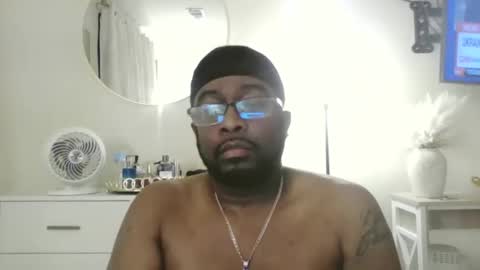 coco3402 online show from 04-22-26, 03:35