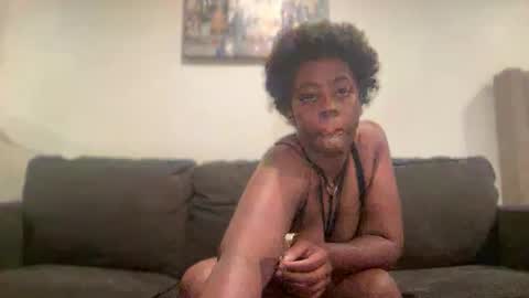 Snapshot of coco_dabaddest25 chatting on 10-19-25, 08:04 coco_dabaddest25 online show from 10-19-25, 08:04