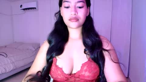 cocoa886863 online show from 11-11-25, 11:49