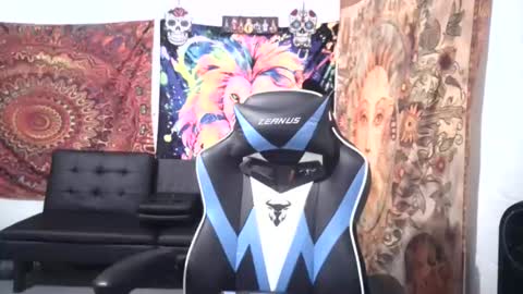 Snapshot of cococakez69 chatting on 12-02-24, 06:09 Cococakez online show from 12-02-24, 06:09