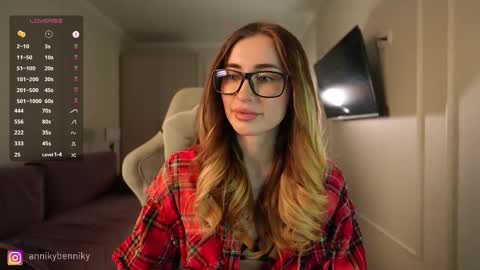 Anna online show from 10-06-25, 04:48