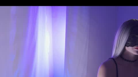 Coconutcatin online show from 04-25-26, 07:00