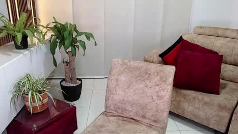 Snapshot of coddy_doll chatting on 11-22-25, 02:43 Coddy online show from 11-22-25, 02:43