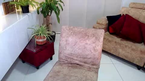 Snapshot of coddy_doll chatting on 12-21-25, 01:24 Coddy online show from 12-21-25, 01:24