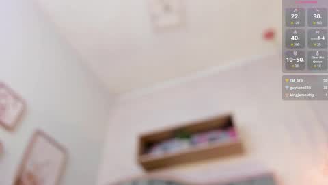 Lisandro T. online show from 04-11-26, 07:45