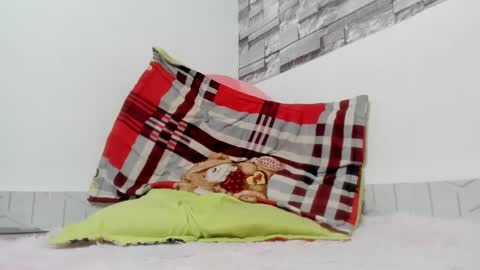 Snapshot of coffee_hot chatting on 12-08-24, 11:40 laurita online show from 12-08-24, 11:40