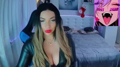 Snapshot of cokeyspeed69 chatting on 01-09-26, 10:40 Ur goddess Nikki online show from 01-09-26, 10:40