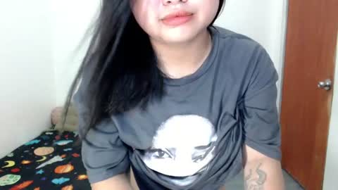 Snapshot of colbie4u chatting on 06-13-26, 02:20 colbie4u online show from 06-13-26, 02:20
