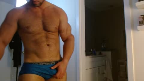 Snapshot of colbymoney chatting on 02-23-25, 01:02 Colby big dick money online show from 02-23-25, 01:02