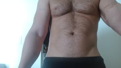 Snapshot of colbymoney chatting on 09-27-25, 01:38 Colby big dick money online show from 09-27-25, 01:38