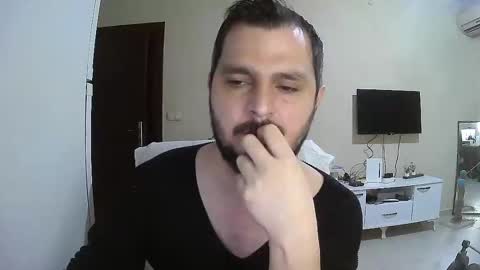 coldskull15 online show from 12-07-24, 11:23