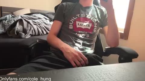 cole_hung online show from 07-20-26, 08:00