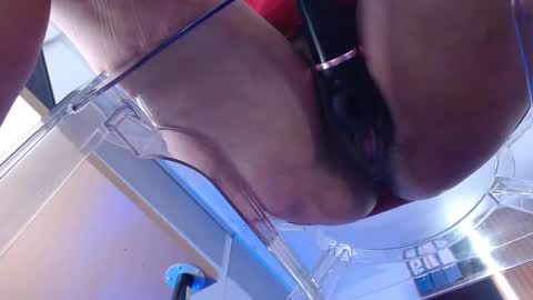 Snapshot of colete_milf chatting on 03-08-25, 09:08 Samantha online show from 03-08-25, 09:08