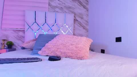 colett online show from 02-27-26, 11:54