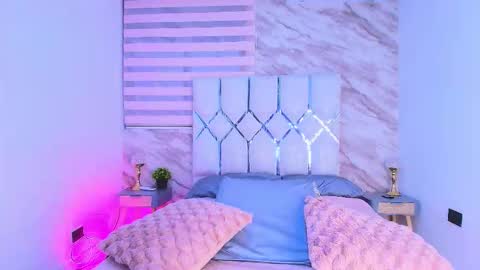 colett online show from 03-27-26, 12:05