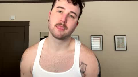 Snapshot of collegeboy417 chatting on 01-10-25, 08:37 collegeboy417 online show from 01-10-25, 08:37