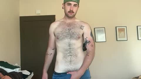 Snapshot of collegeboy417 chatting on 10-20-25, 09:37 collegeboy417 online show from 10-20-25, 09:37