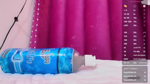  MEGAN  online show from 01-29-25, 03:33