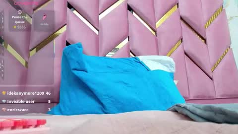  MEGAN  online show from 11-10-25, 12:20