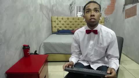 Snapshot of collemanstone chatting on 11-09-25, 12:58 CollemanStone online show from 11-09-25, 12:58