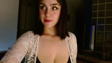 Collette online show from 03-10-25, 01:12
