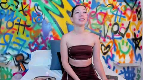 valentina online show from 04-17-26, 12:19